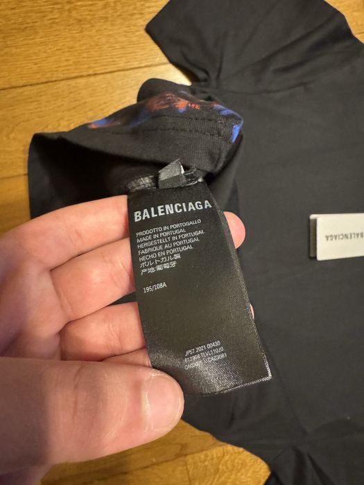 Tricou Balenciaga