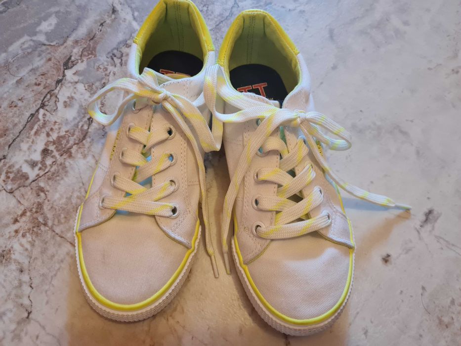 Бели кецове Tom Tailor 31 номер