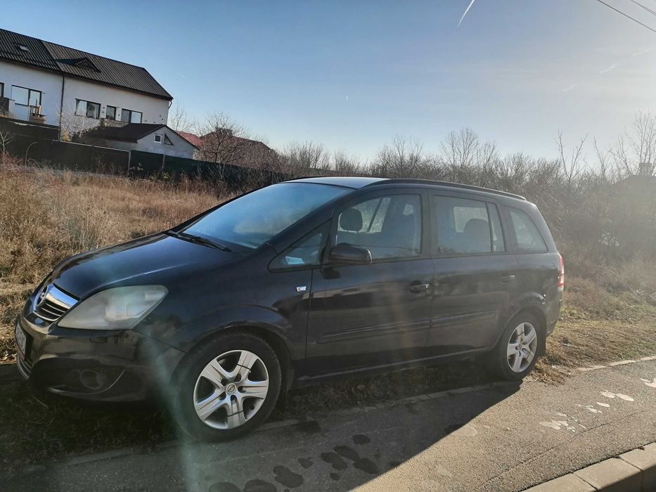 Opel Zafira B  7 Locuri