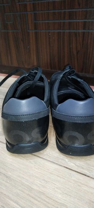 НОВИ BOSS мъжки маратонки/спортни обивки