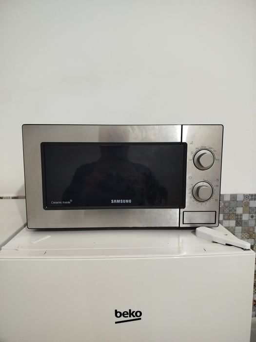 Микроволновая печь