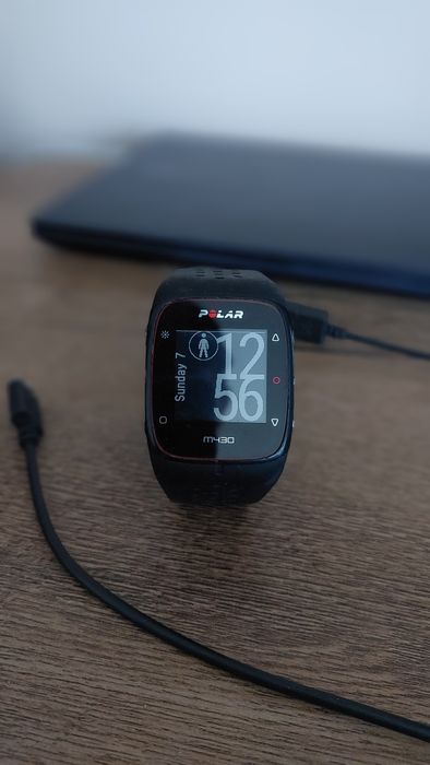Ceas/bratara fitness HR Polar M430