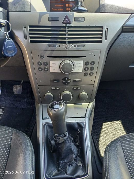Opel Astra H 2005 1.7 motorina