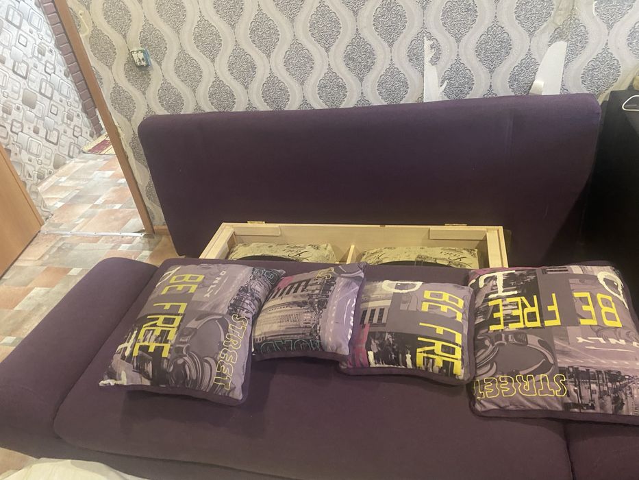 Прадом  деван  удобны хорошы