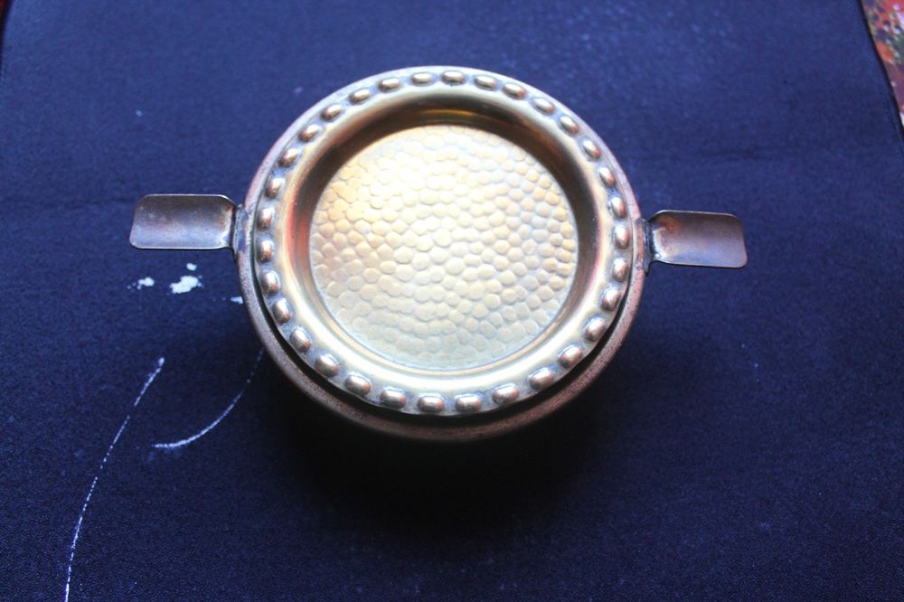 Set farfurii + scrumiera