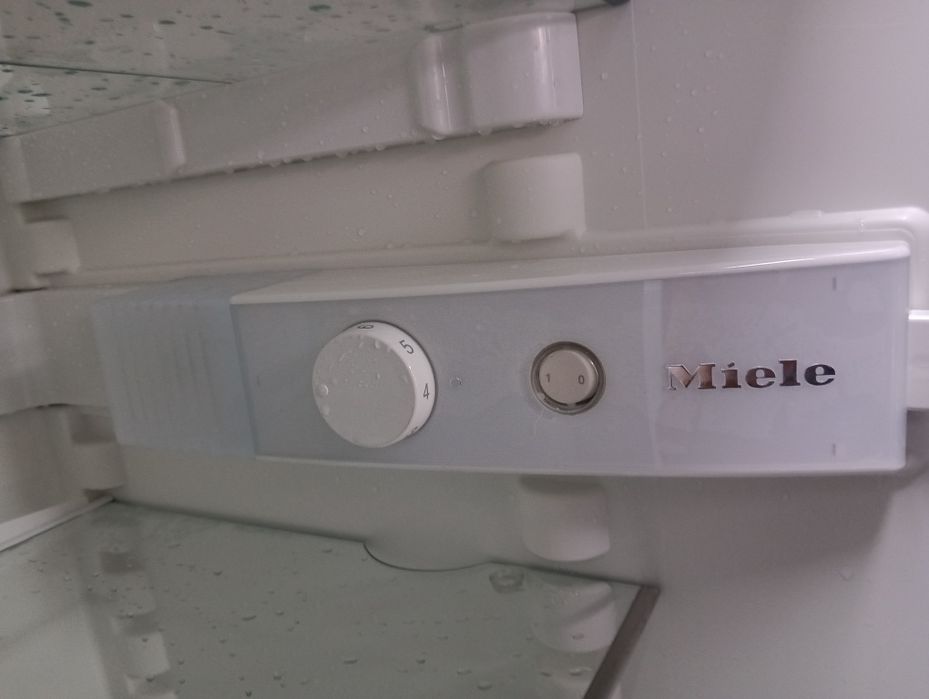 Комбиниран хладилник с фризер   Миеле Miele с 2 години Гаранция!