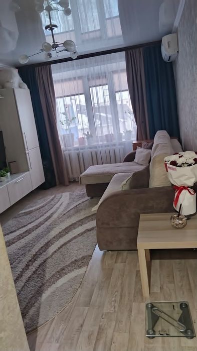 Продам трёхкомнатную квартиру