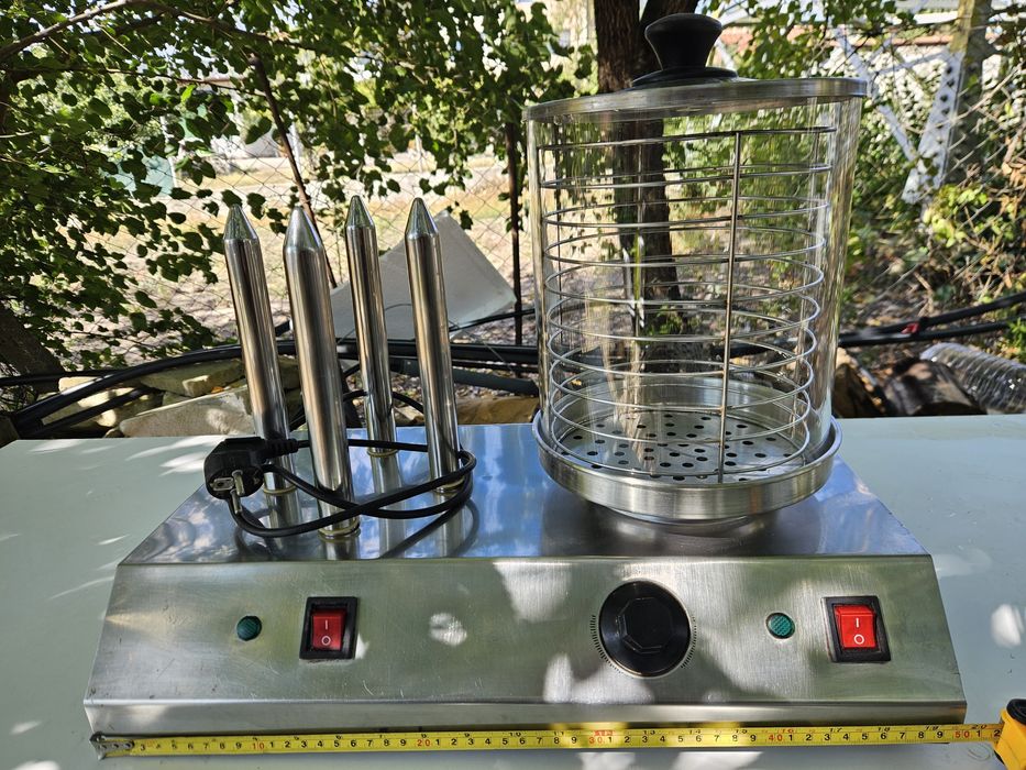 Хот Дог машина със 2 броя работещи  Шишове със стъклен буркан 290лв.