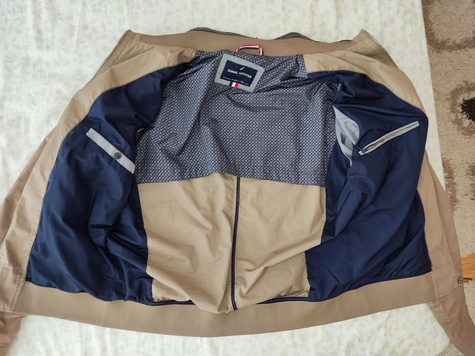 Daniel Hetcher ветровка бежова есен-пролет