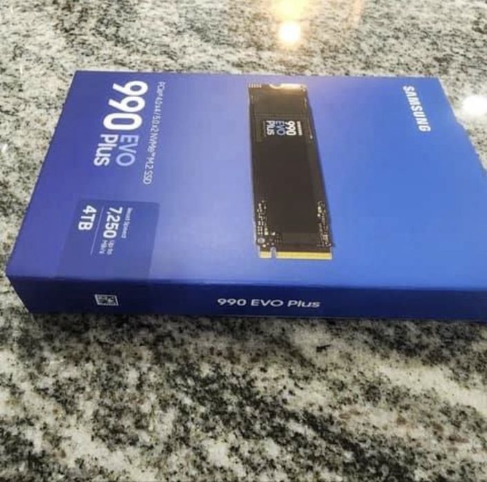 SSD Samsung 990 Evo Plus 4TB - Nou, Sigilat.