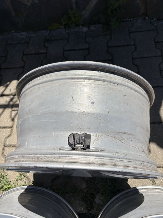 Jante  BMW originale F30 F31 F32 F34 18”
