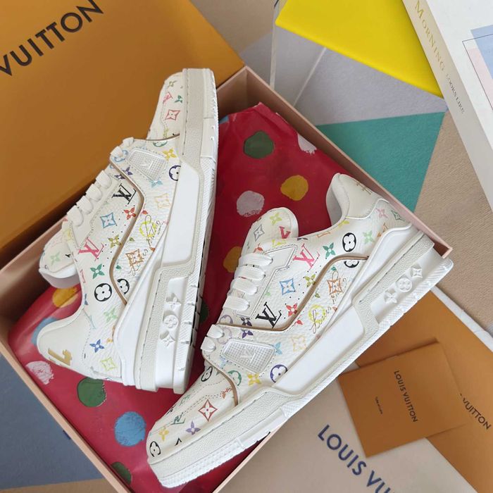 LV Trainer спортни обувки