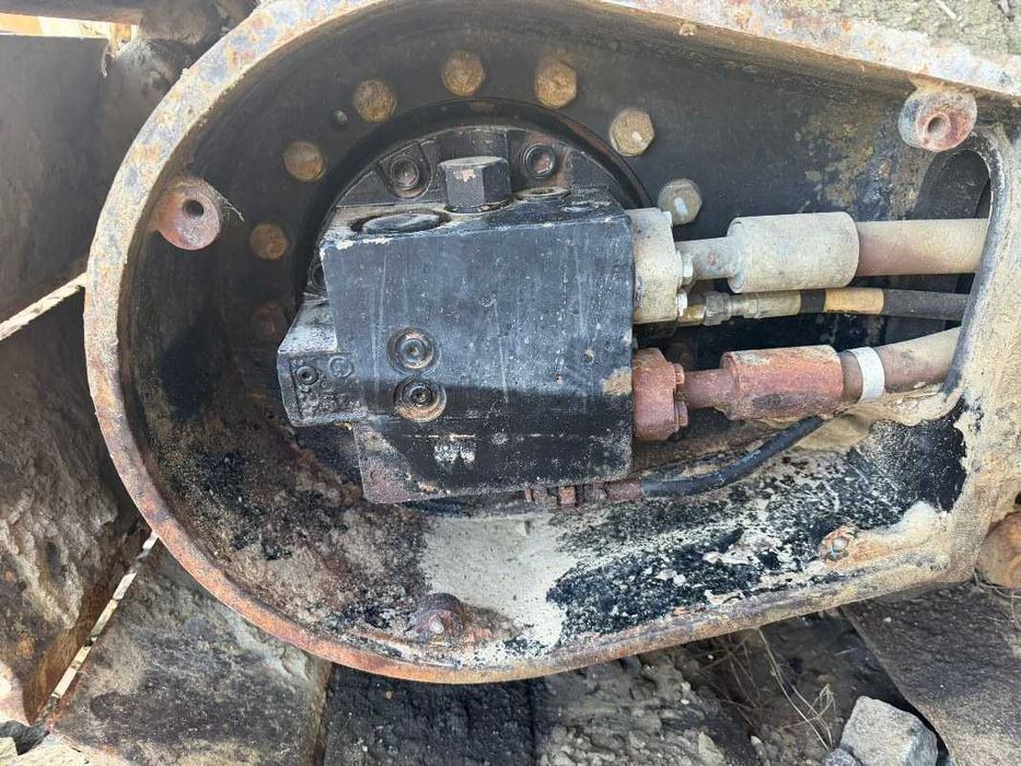 Transmisie finala  excavator Caterpillar 318 CL