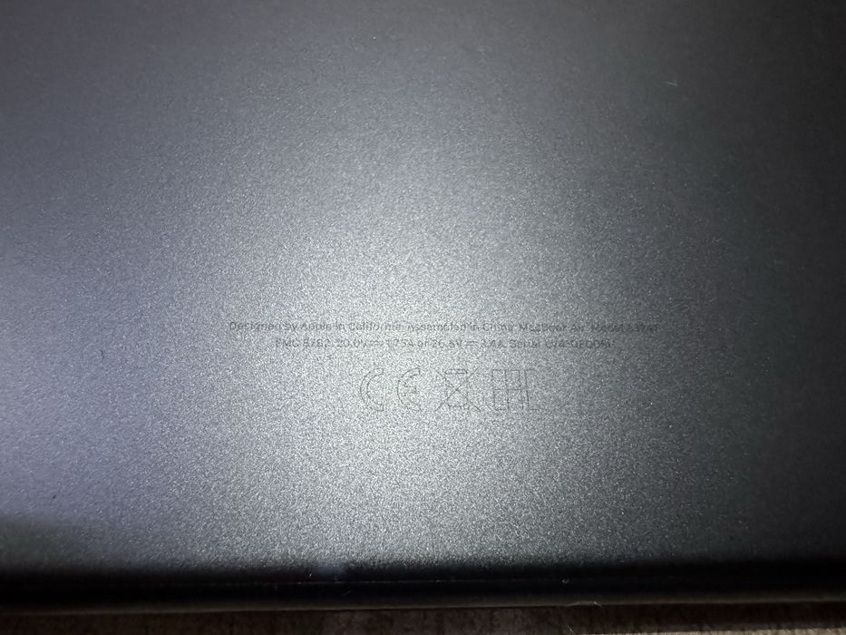 MacBook Air 15” M4 2025,512 SSD, 24RAM