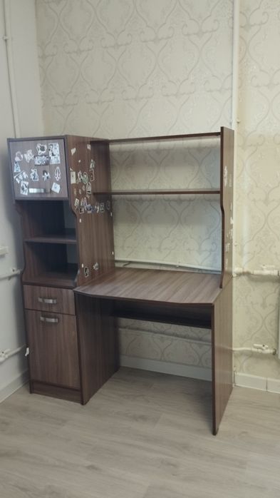 Стол  компьютерный письменный