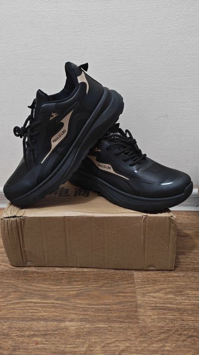 Кроссовки 41, 42