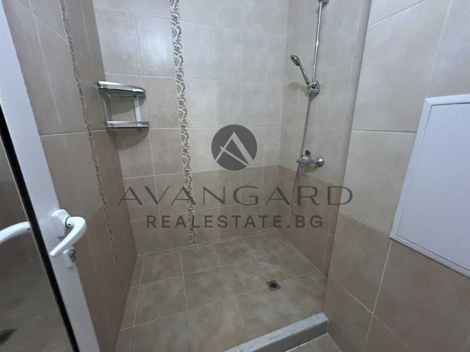 Продава се Тристаен апартамент в Пловдив, Кючук Париж - 87 кв.м за 1472 €/кв.м - Снимка #9