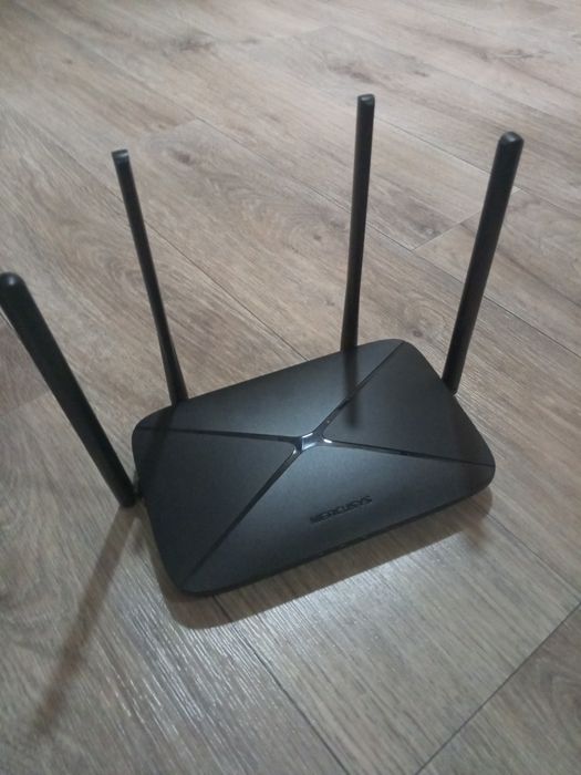 Роутер Mercusys AC12G