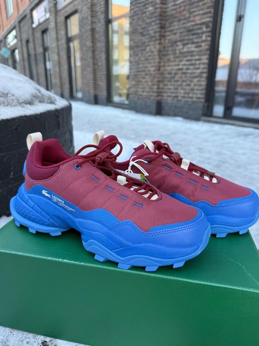 Женские кроссовки Lacoste