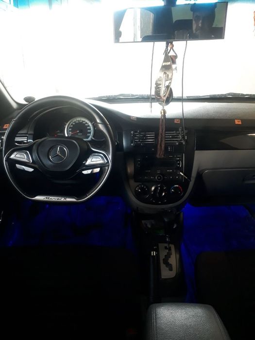 Chevrolet lacetti  2011 yili avtomat karopka moshina navarot idealni