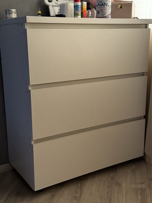 Продам комод как новый