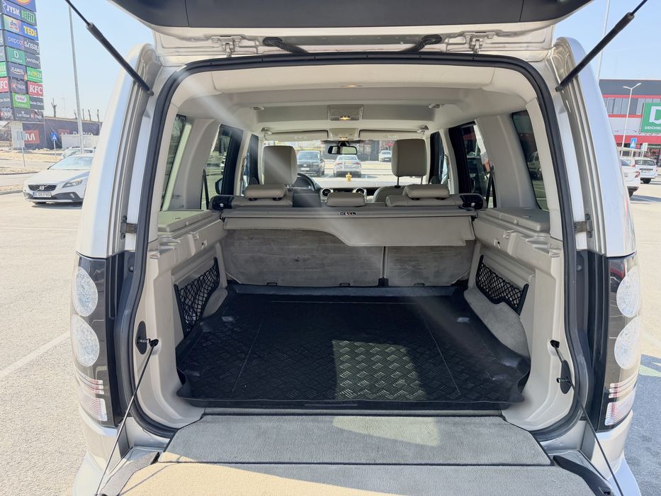 Land Rover Discovery 4