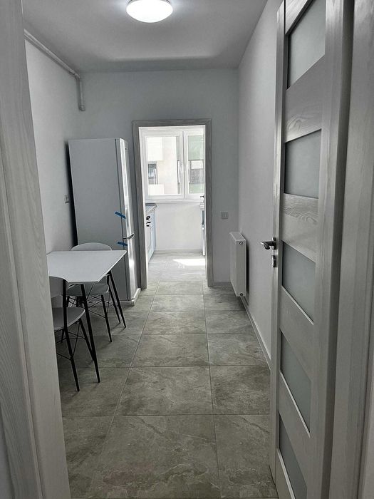 Închiriez studio și loc de parcare Chiajna, Tineretului 65A, chiar în stație la 478