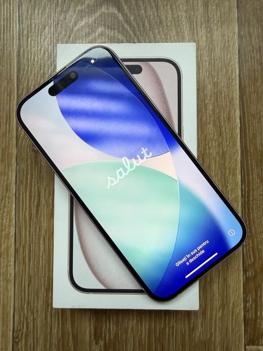 iPhone 15 roz ca nou fullbox