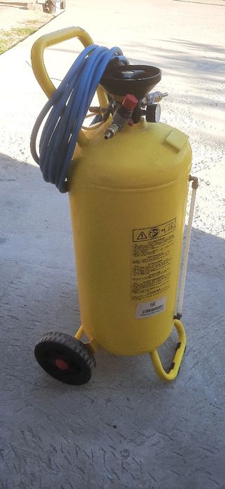 Пенообразователь