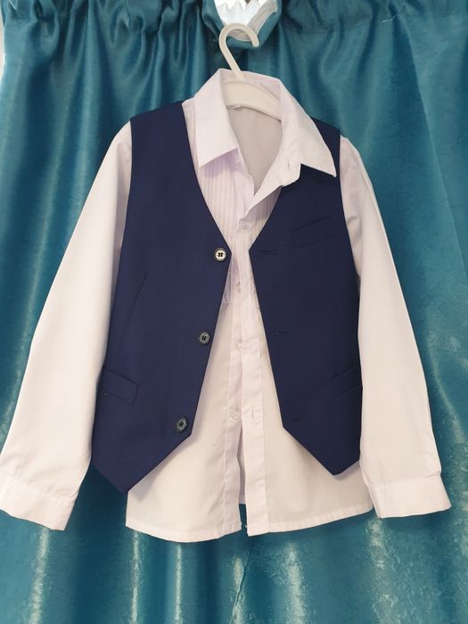 Costum elegant  baiat-6 ani