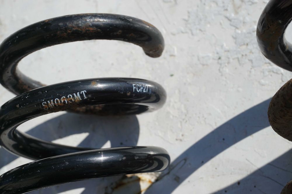 4 броя Пружини за Mercedes E200 Elegance W210