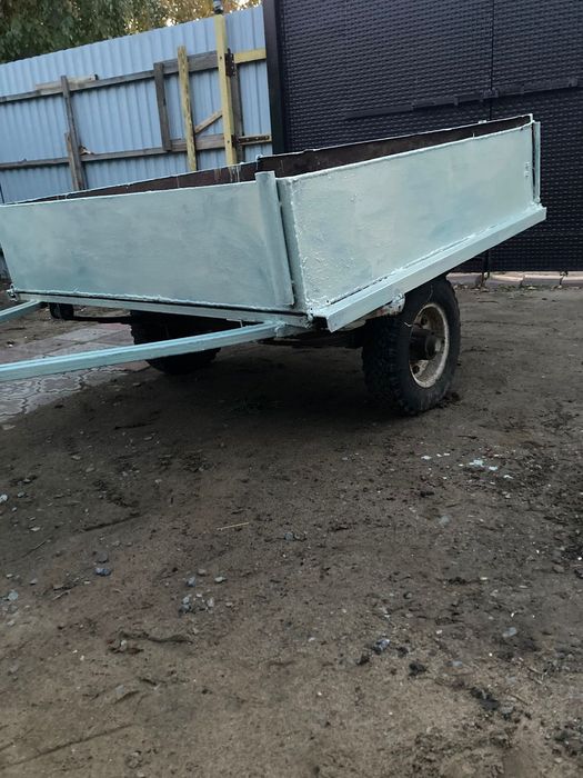 Прицеп на Авто срочно .