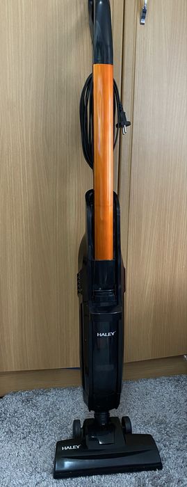 Продам ручной пылесос