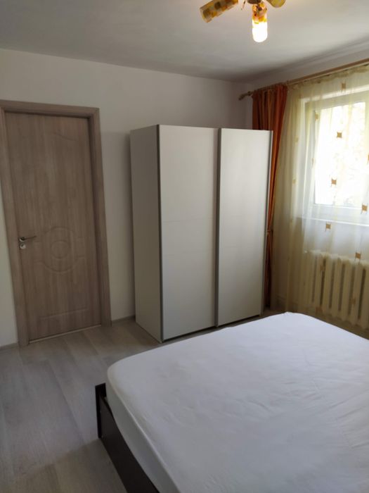 Inchiriez apartament 2 camere