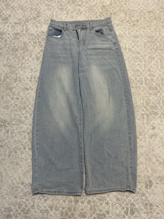 Продаю широкие джинсы