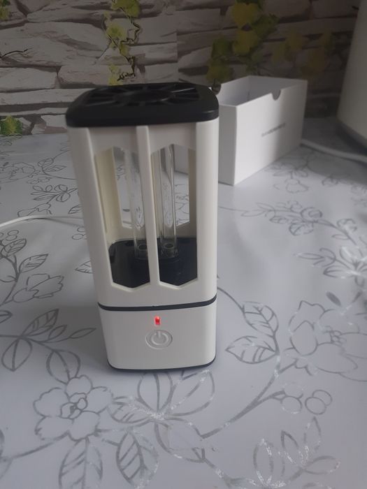 3000 тг. Бактерицидная лампа