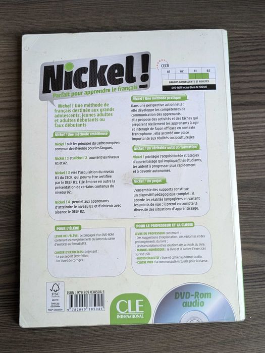 Учебник по френски език Nickel