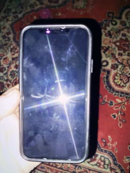 Продам айфон 11 в хорошем состояний