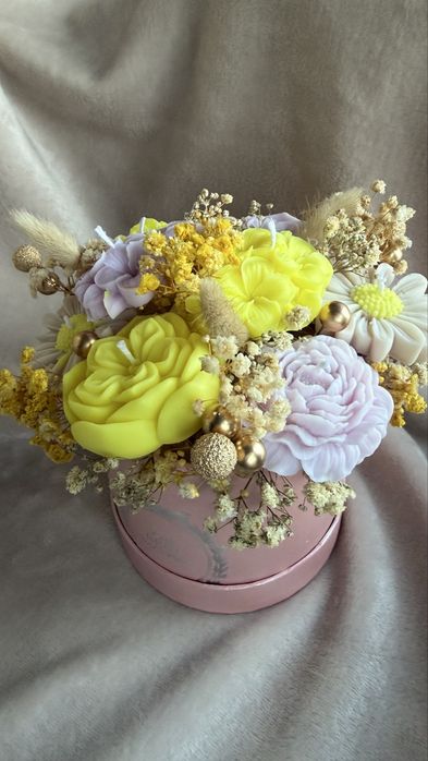 Букет от ароматни свещи