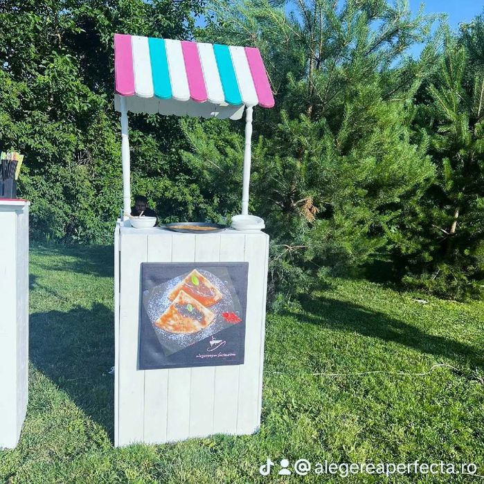 Toneta de limonada , vata de zahar , clătite , pop corn , hott dog