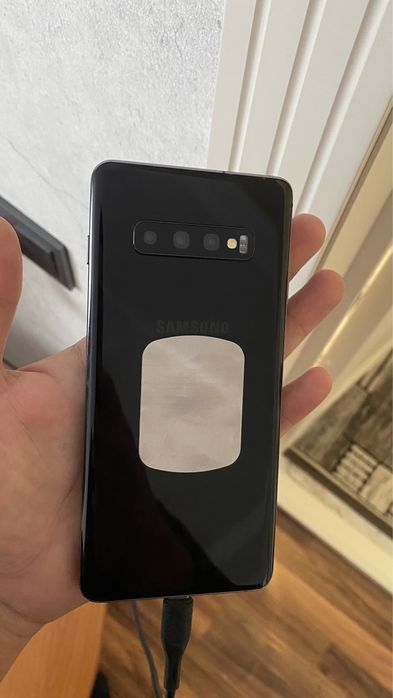 Самсунг С10+ программа