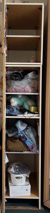 Продам шкаф пенал