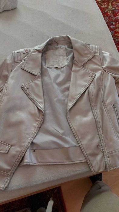 Vand geaca piele ecologică H&M