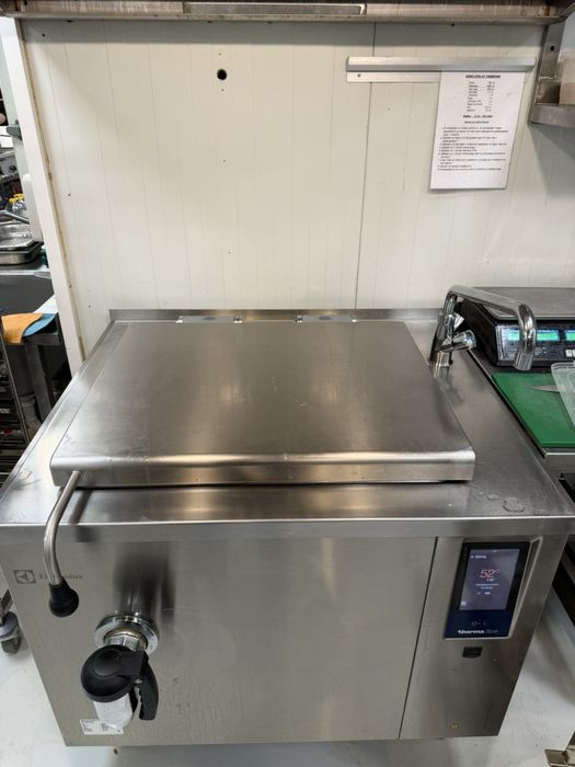 Прифесионален Автоклав/паровариален казан