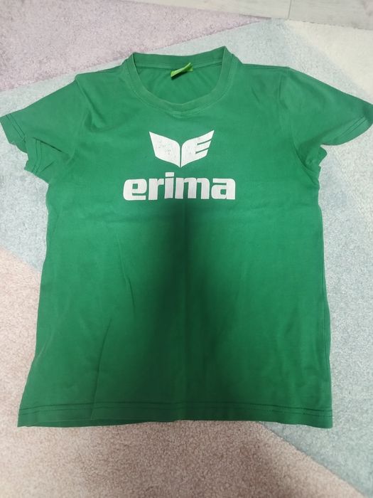 Дрехи на марката  Erima