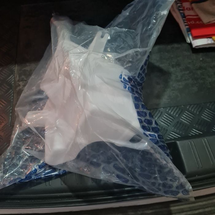 казанче за чистачки за Хюндай I 30