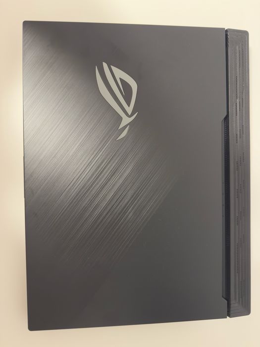 Laptop Gaming Asus ROG Strix G531GU Full Box