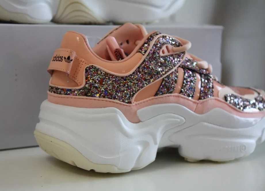 Обувки дамски обувки ADIDAS MAGMUR Runner  EU37 1/3