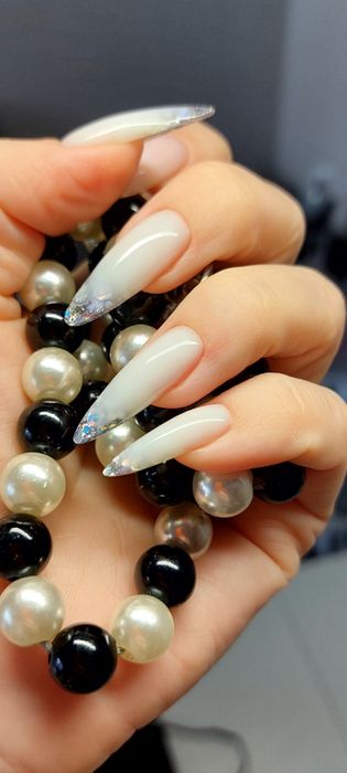 Маникюр на дому без выезда.