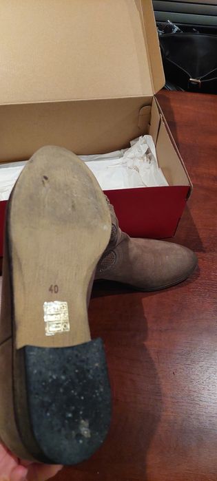 Ghete piele marimea 40